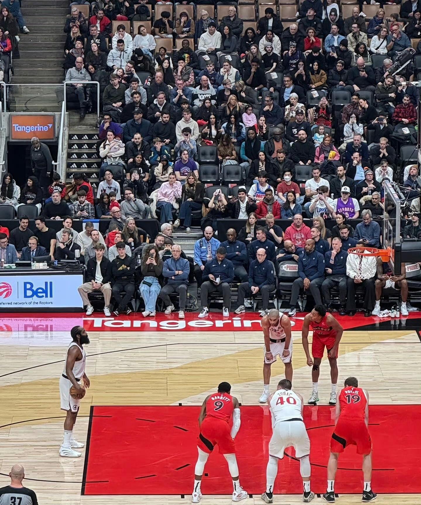 九游体育-刷新纪录首场状态出色，巴黎圣日耳曼观众沸腾！，哈登重返赛场再创辉煌时刻的简单介绍