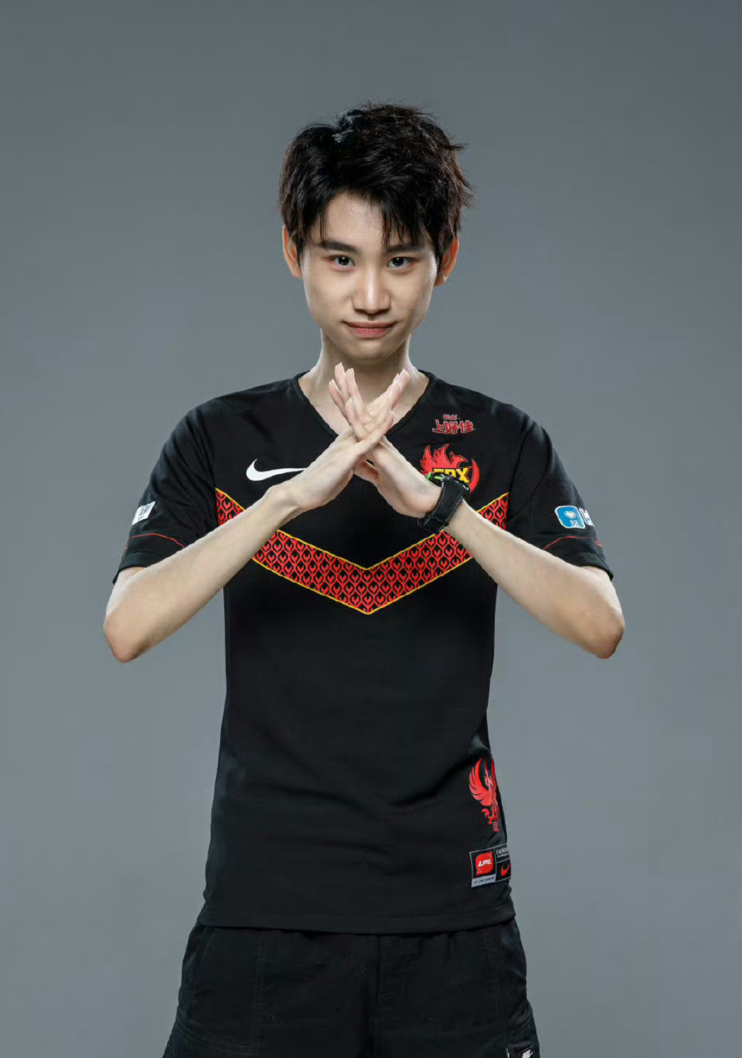 九游体育-包含TheShy爆冷击败C9，出色防守引爆全场！的词条